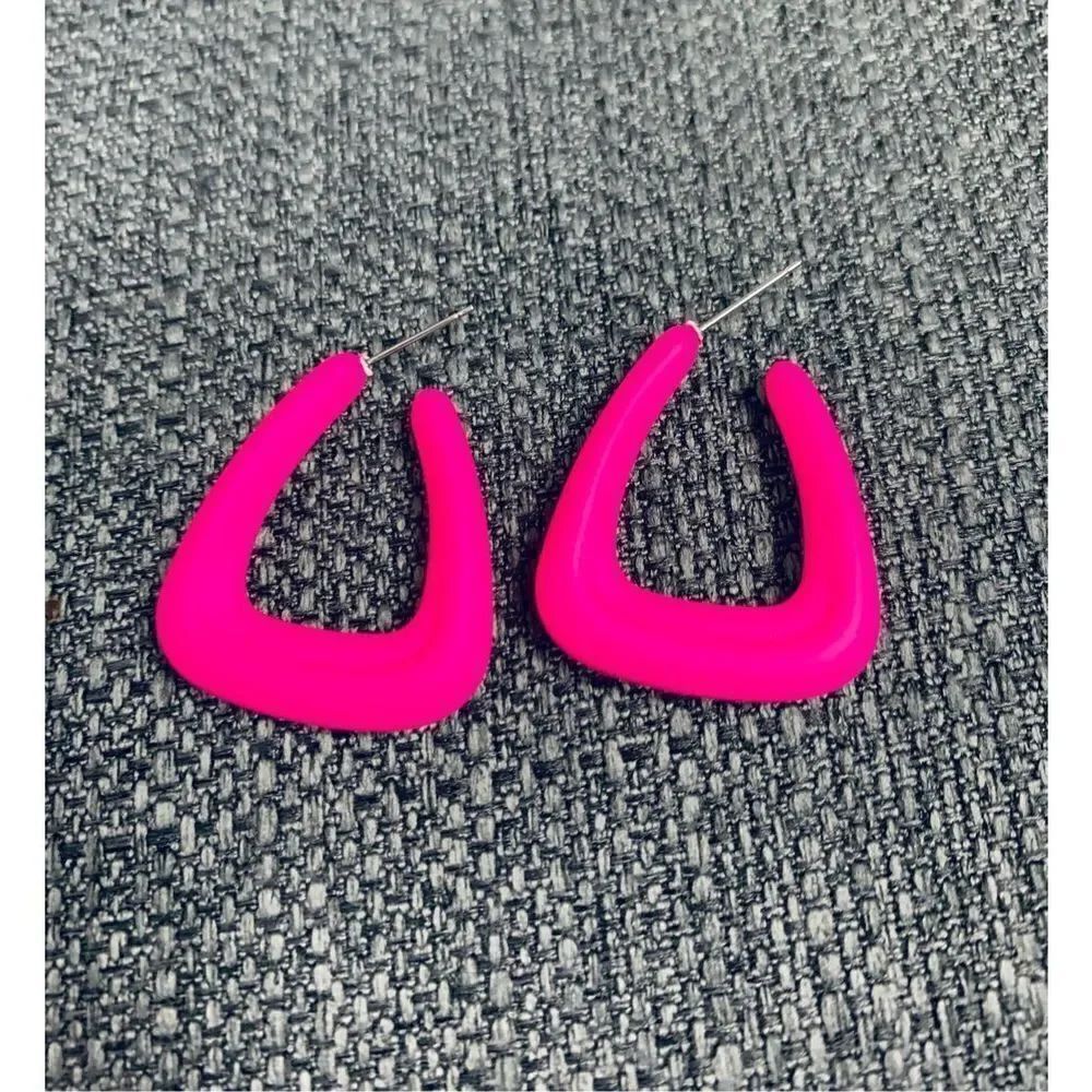 Heart Shaped Hoops - Picture 2 of 2